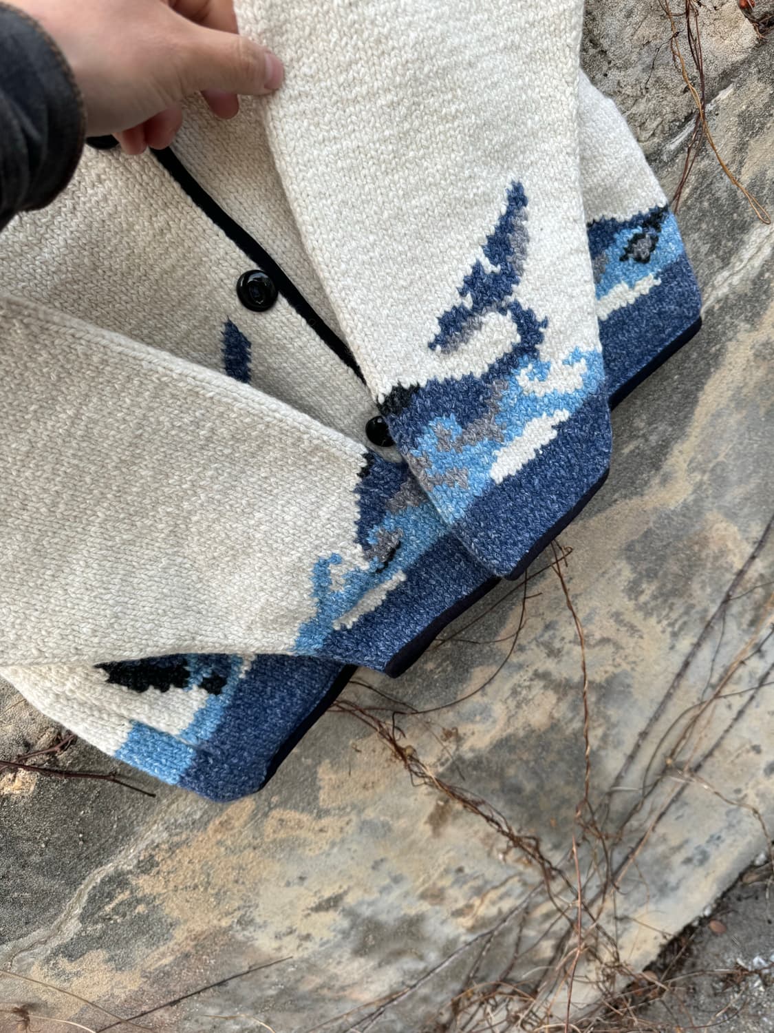 에콰도르 제작 고래 패턴 핸드 니트 가디건 상품이미지4