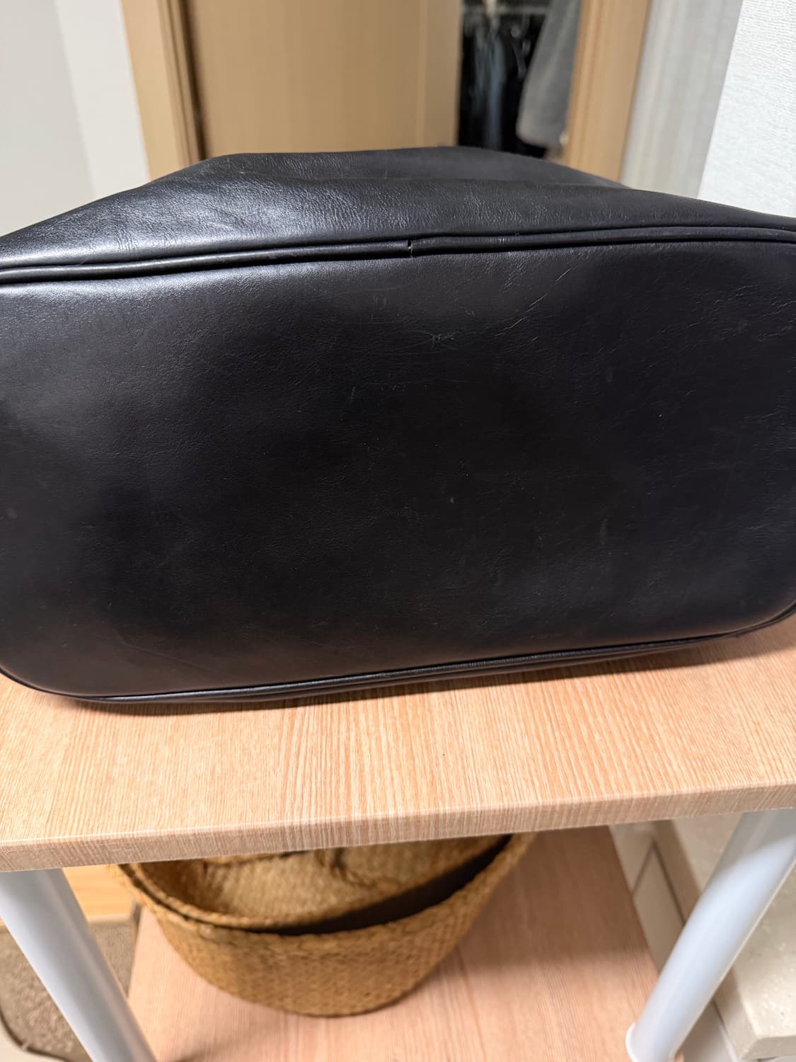 생로랑 버킷백 상품이미지6