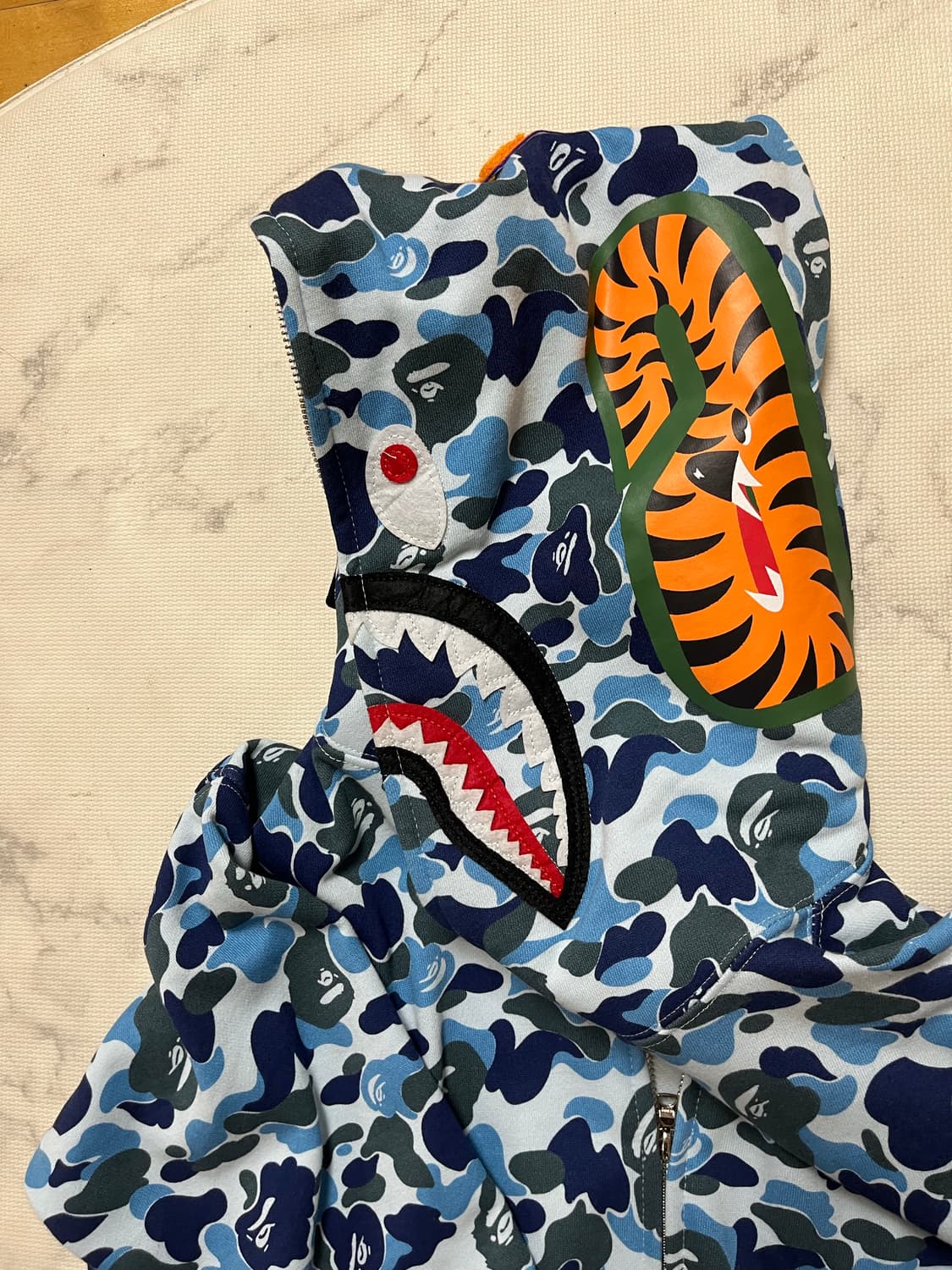 베이프 샤크후드집업 카모 상품이미지3