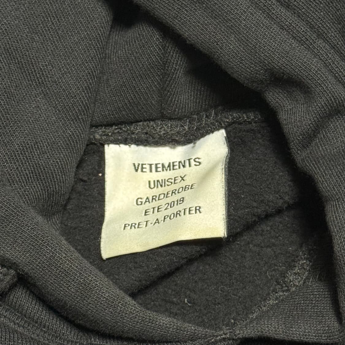 Vetements 2019 ETE 조지아 로고 블랙 후드티 상품이미지3