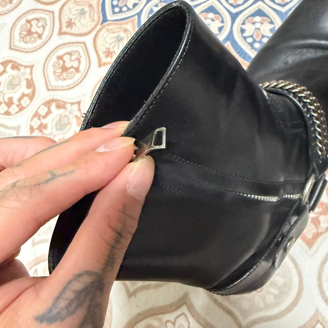 생로랑 체인하네스 부츠 상품이미지3