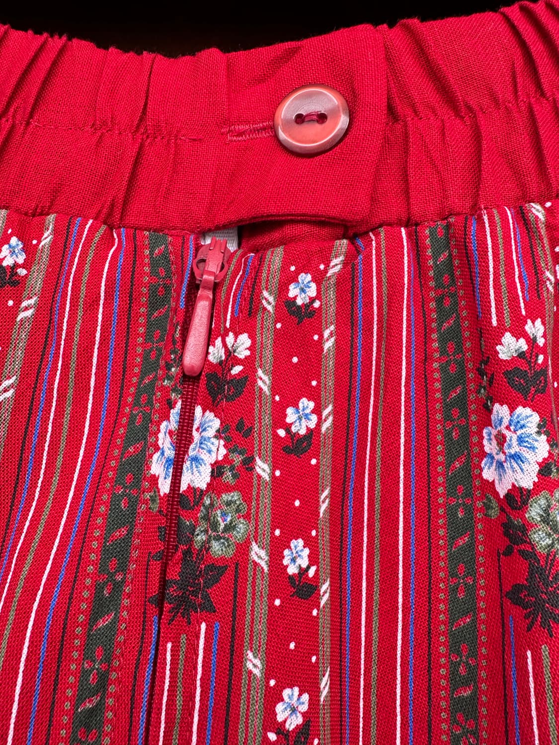 티롤리언 레드 플로럴 스커트 상품이미지4