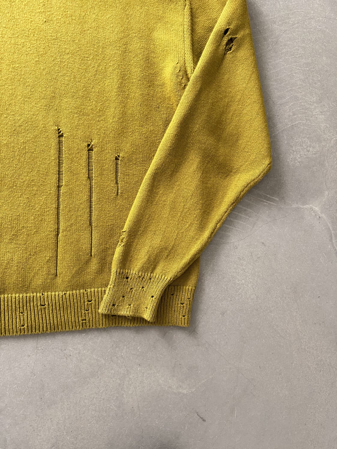 Beams Damaged Loose Crew Neck Knit 상품이미지4