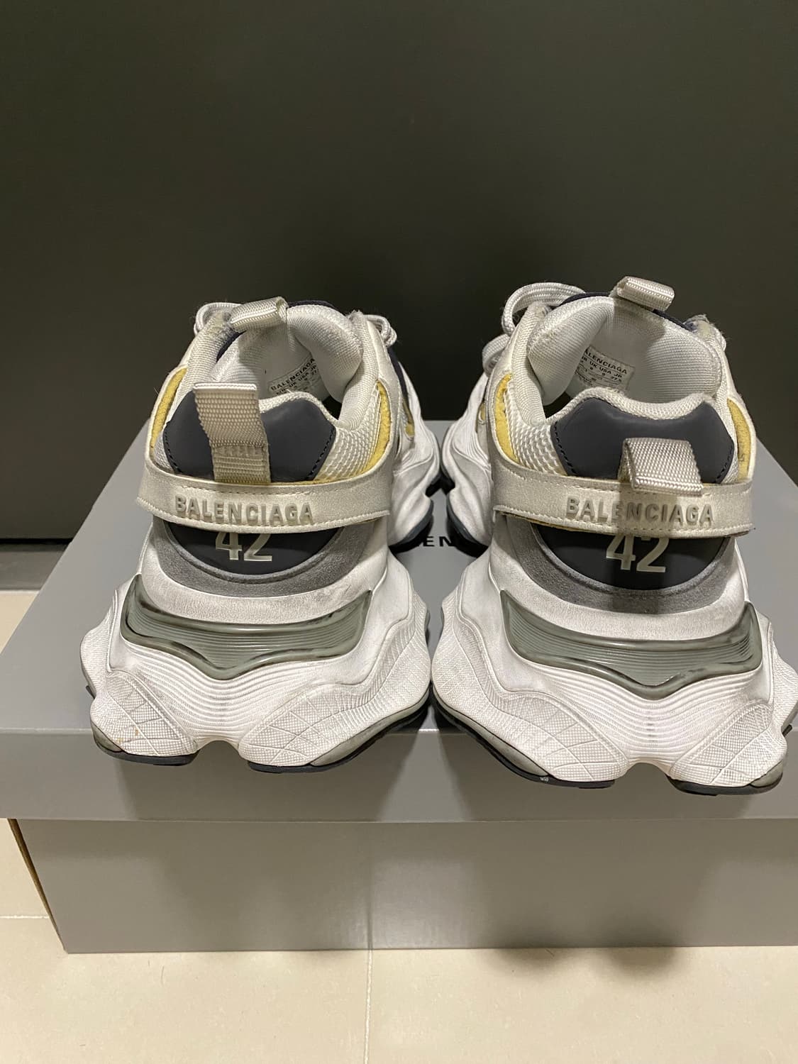 42) 발렌시아가 카고스니커즈 화이트 그레이 상품이미지2