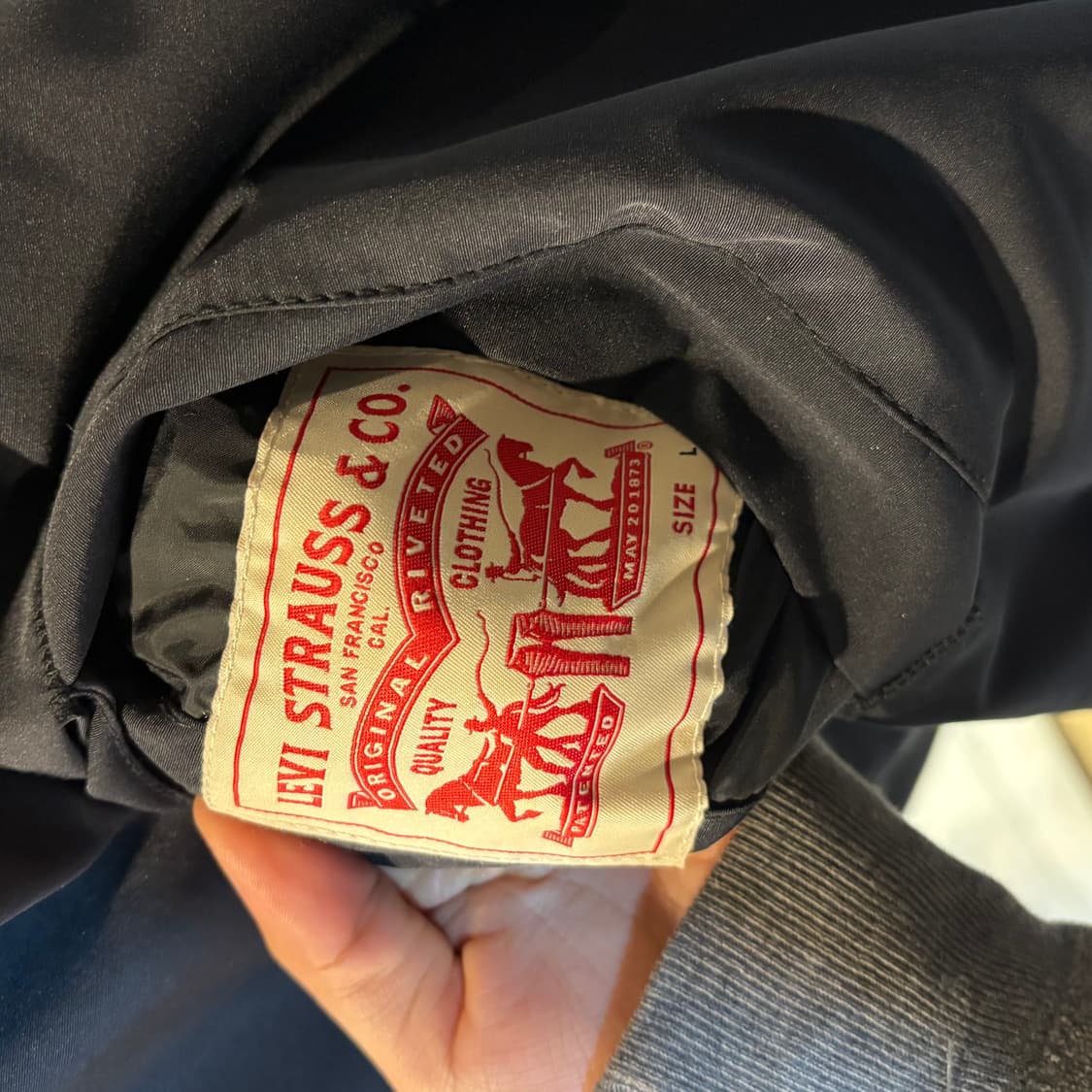 리바이스 x 디즈니 콜라보 리버시블 항공점퍼 상품이미지7