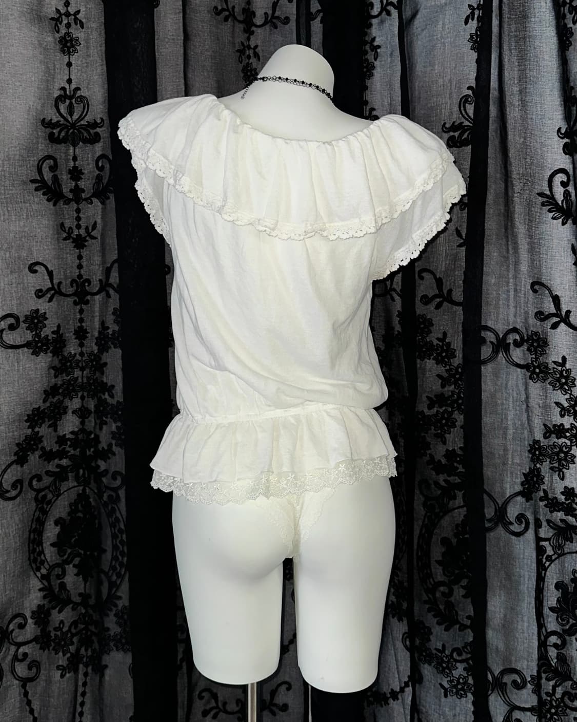 White off-shoulder 상품이미지4