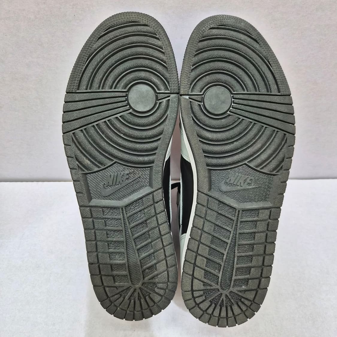 에어조던1 레트로 하이 OG 쉐도우 2.0 상품이미지10