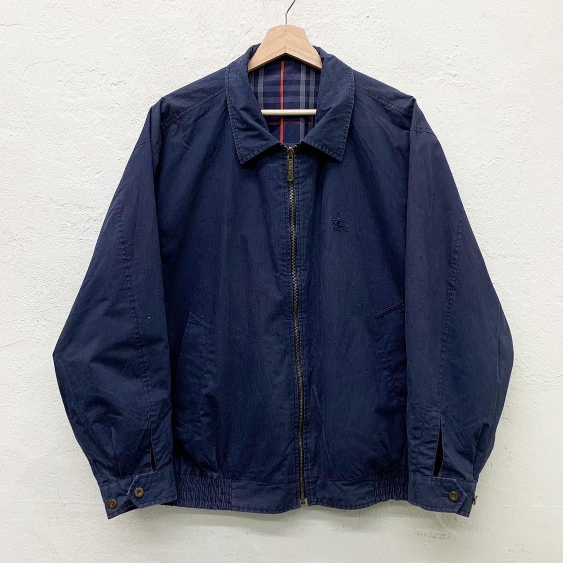 버버리 네이비 노바체크 리버시블 봄버 자켓 상품이미지6