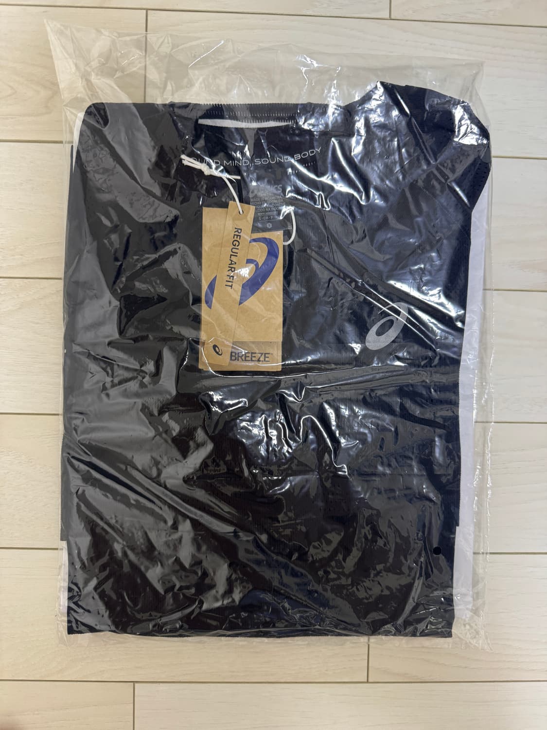 아식스 메타런 반팔티 블랙 색상 S 사이즈(새상품) 상품이미지1