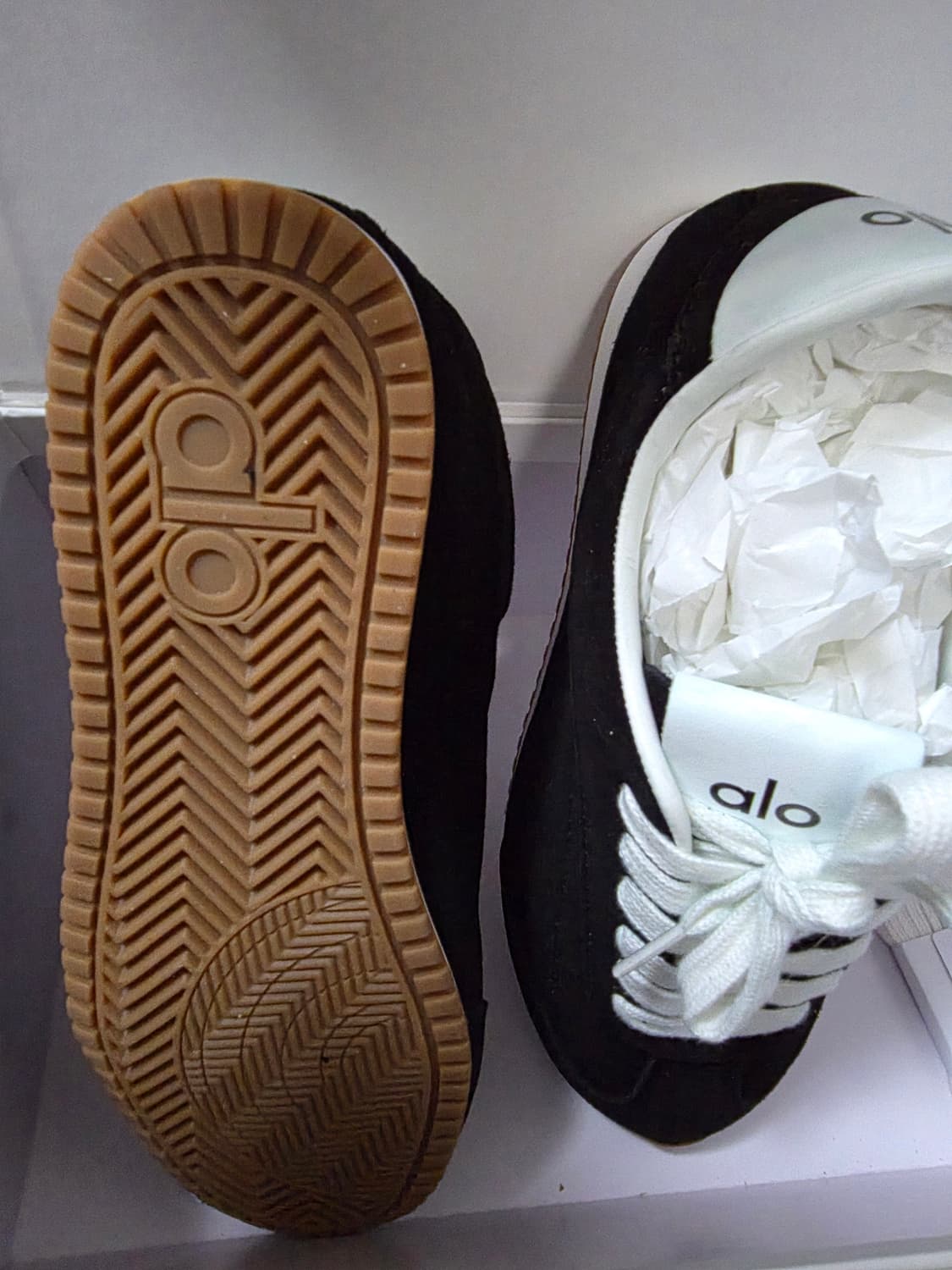 알로 선셋 스니커즈 250 상품이미지4