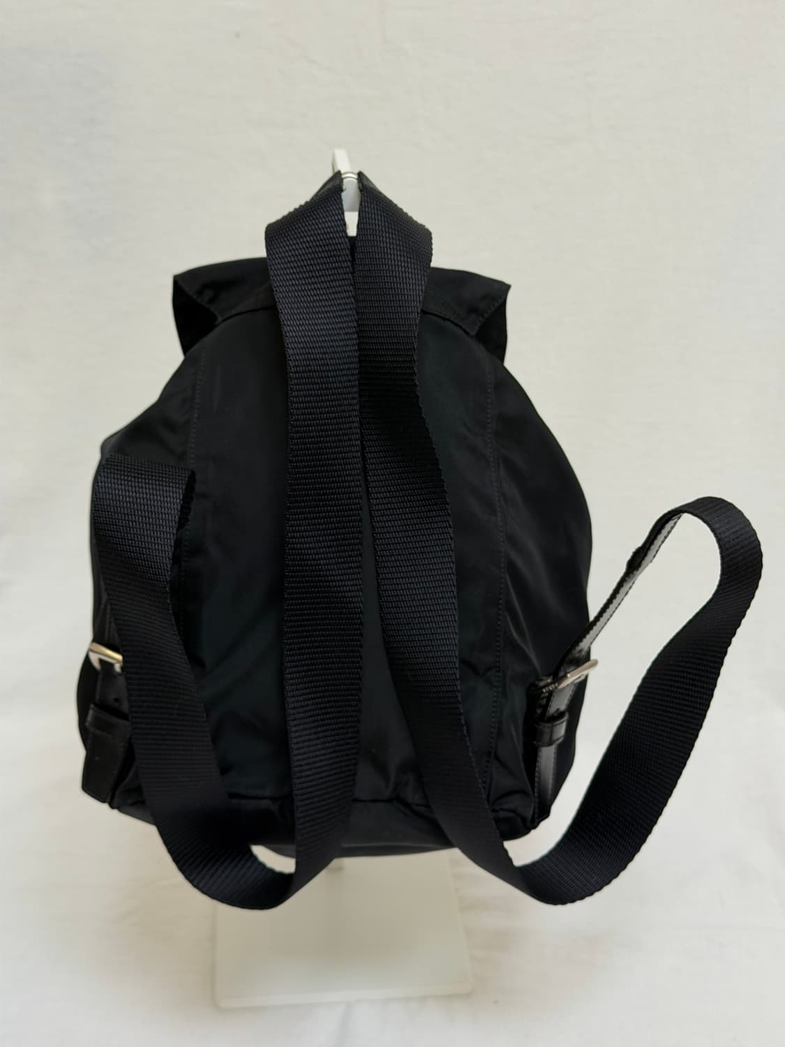 정품 프라다 포코노 나일론 원포켓 백팩 상품이미지5