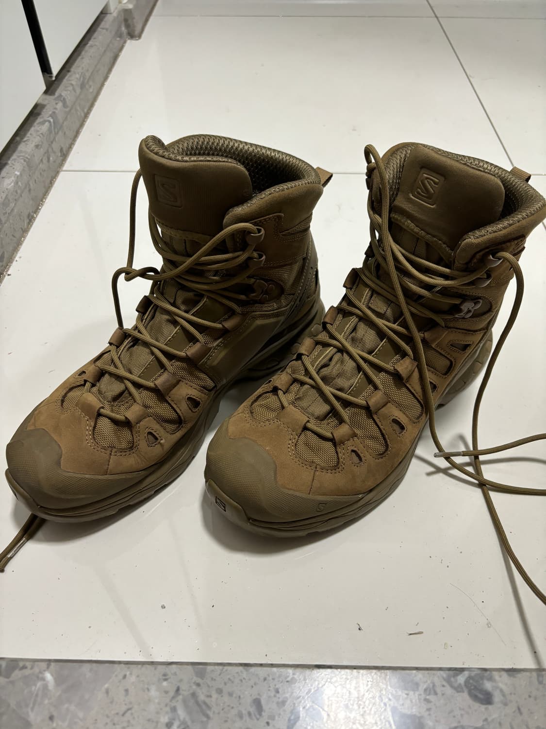 살로몬 퀘스트 4D 고어텍스 포스2 상품이미지1