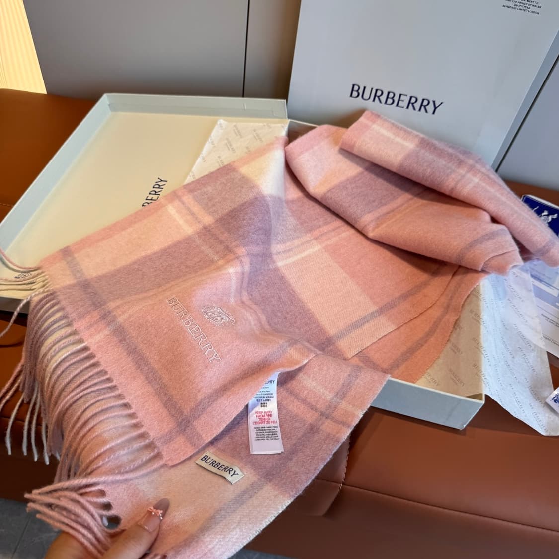 버버리 리버서블 스카프 100% 램스울
 상품이미지2