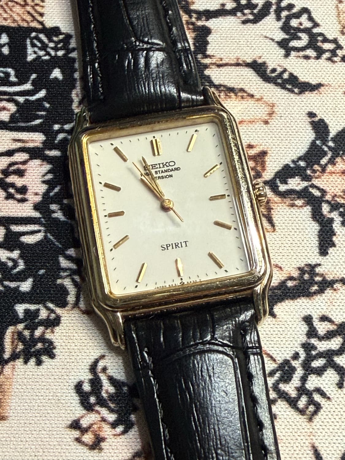 SEIKO 빈티지 쿼츠 시계 상품이미지2