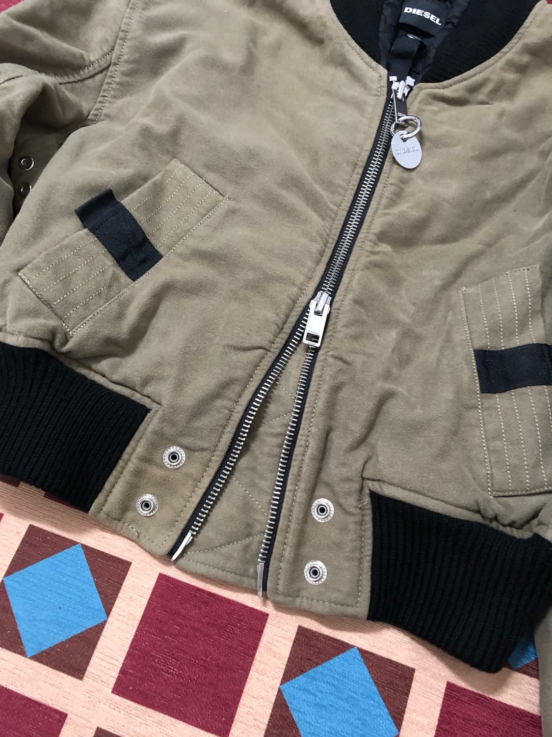 DIESEL CROP ZIPPER BOMBER 상품이미지4
