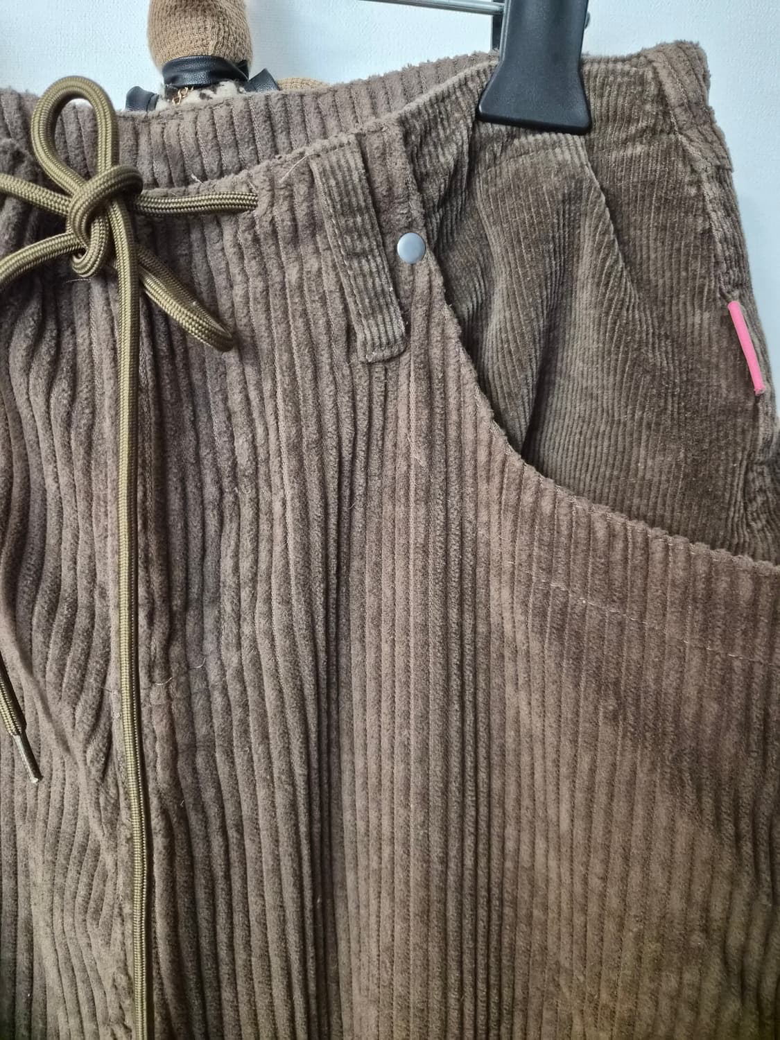 원더플레이스 오디너리 홀리데이 코듀로이 와이드 팬츠 상품이미지10