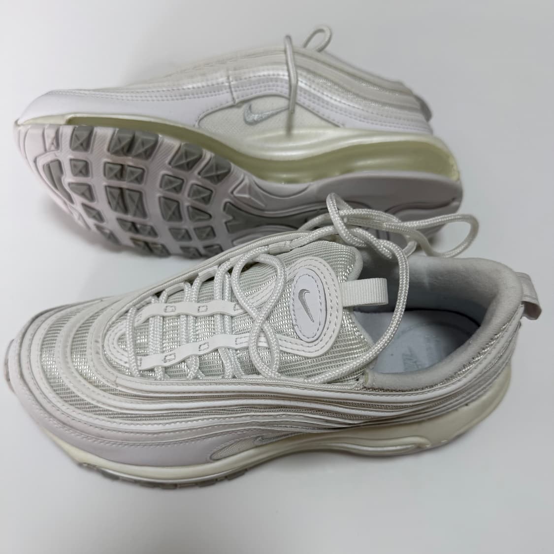 나이키 에어맥스  240 새상품 상품이미지3