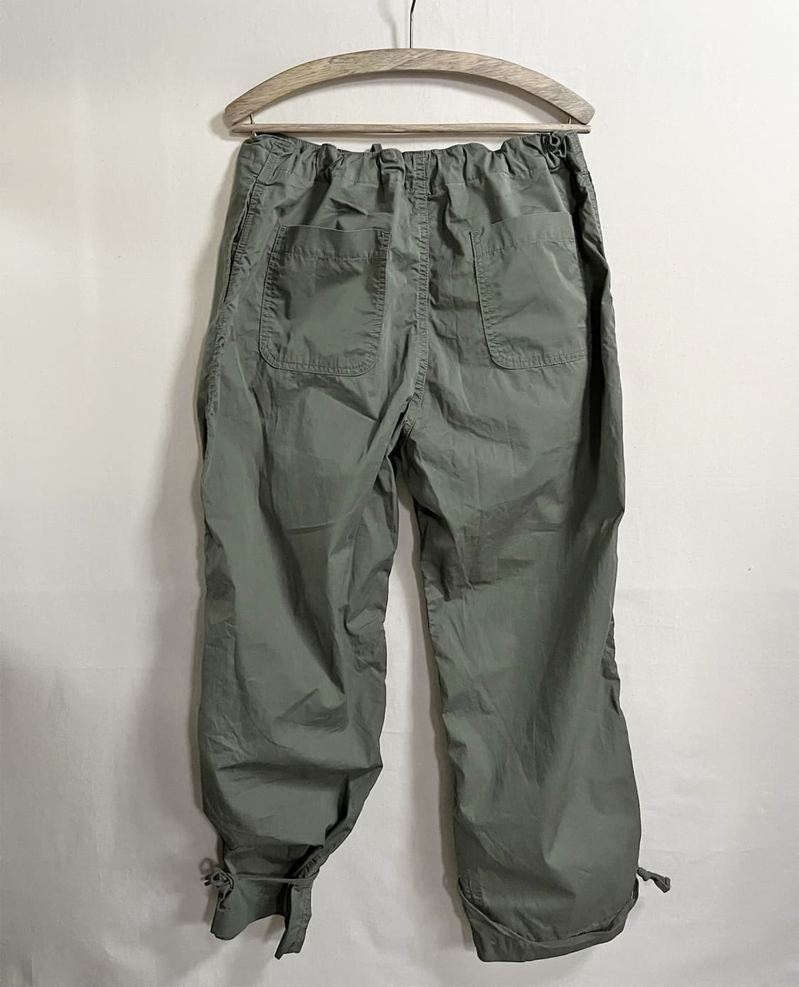 BEAMS BOY olive utility drawstring pants 상품이미지3