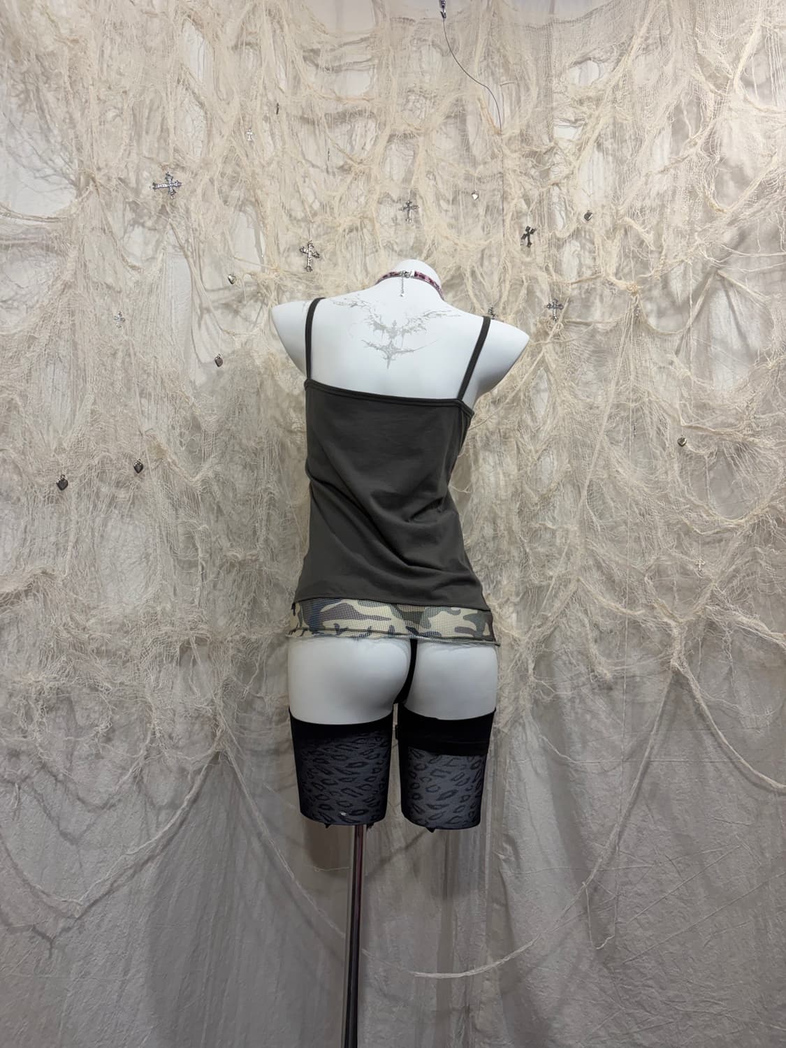 Grunge camo mesh sleeveless 상품이미지4