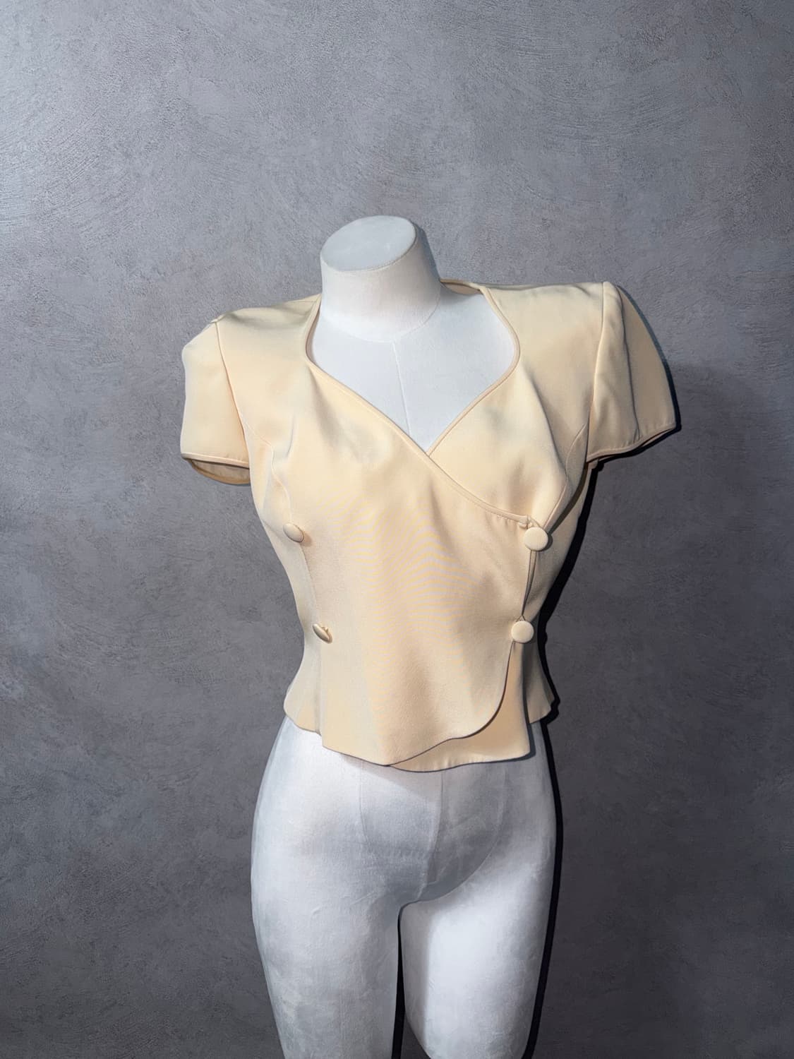 GIORGIO ARMANI Silk Double Button Top 상품이미지1