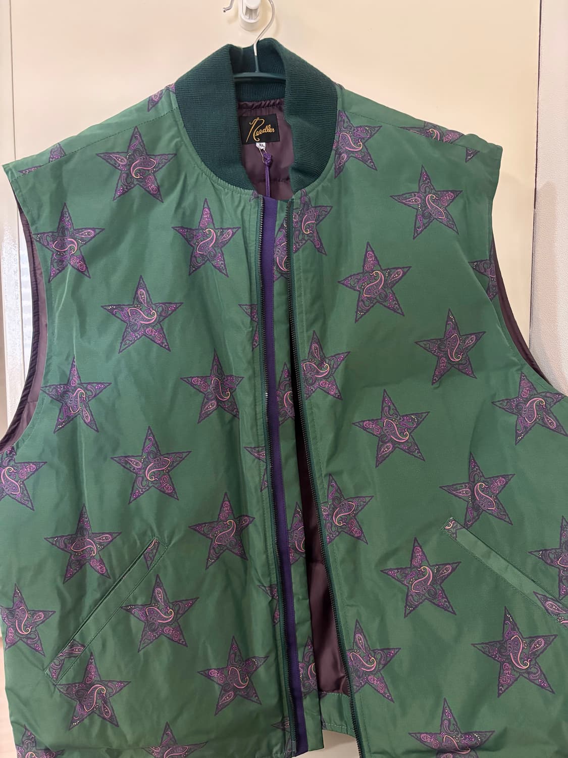 니들스 패딩 조끼 상품이미지2