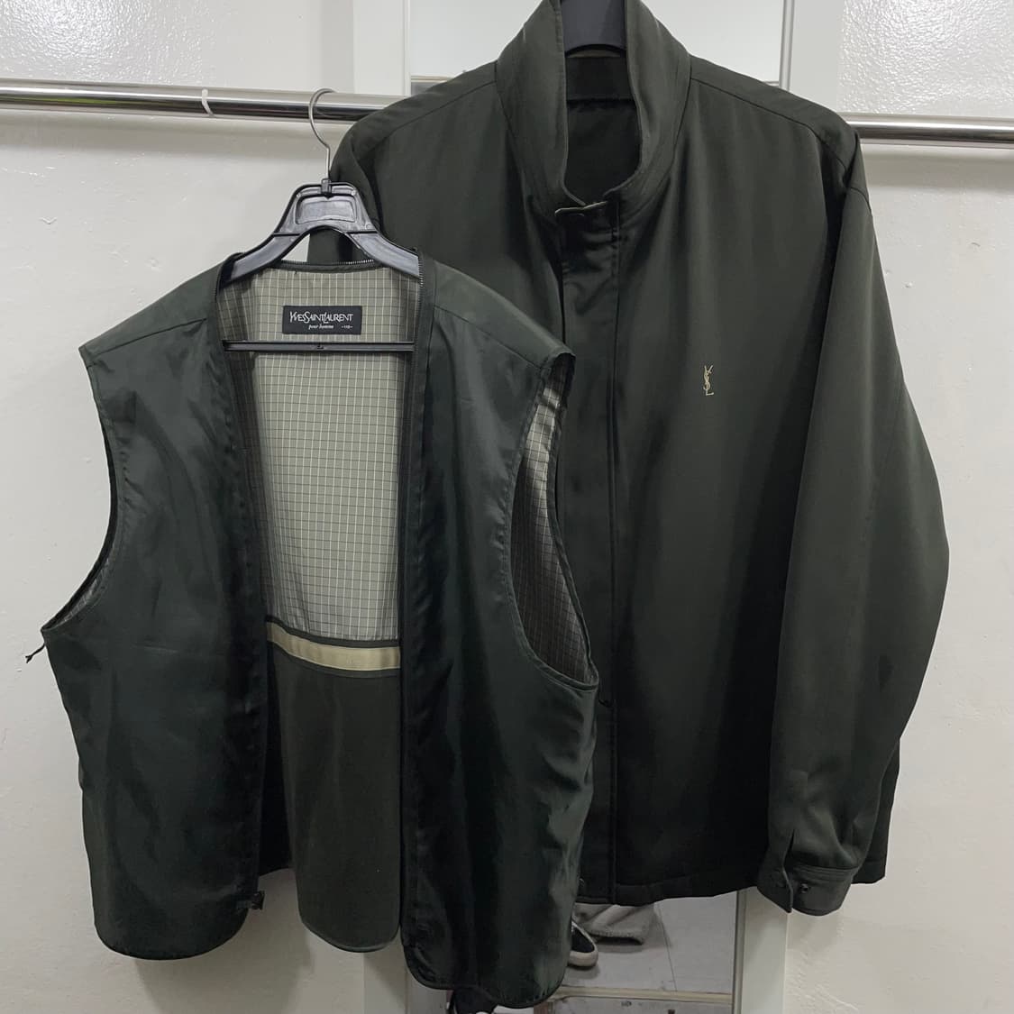2XL 입생로랑 바람막이 상품이미지1
