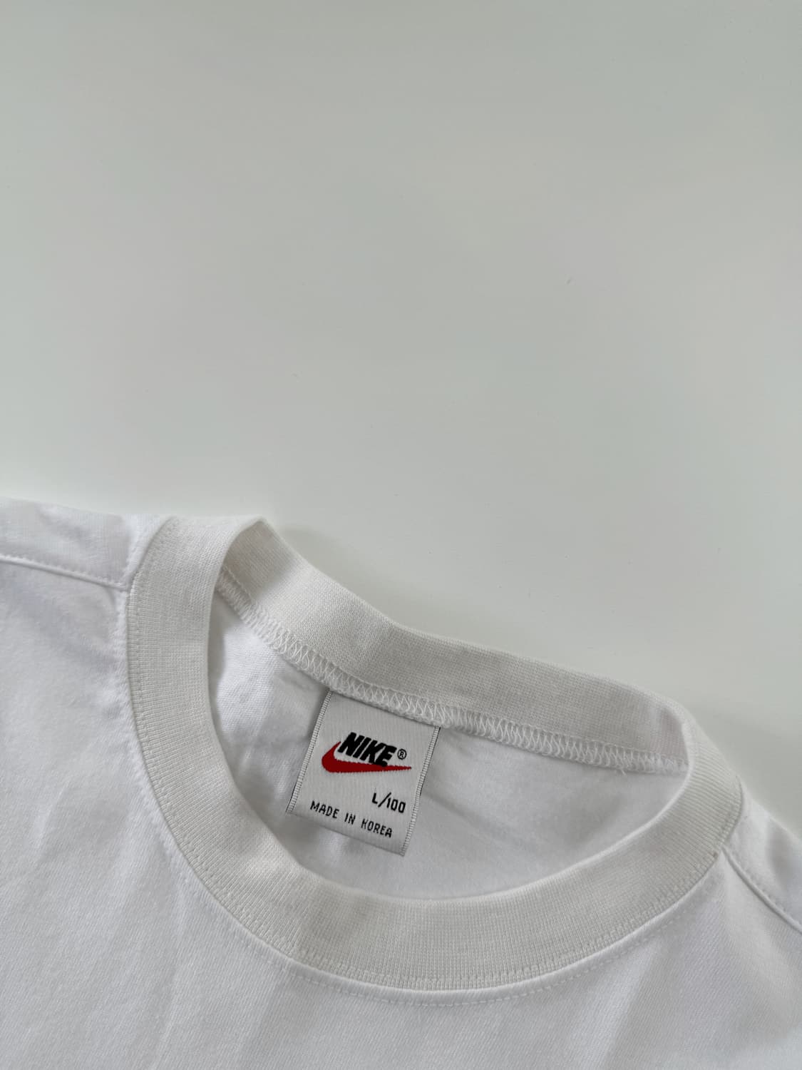 나이키 오버핏 90‘s 챌린지 코트 빅로고 하프티셔츠 상품이미지3