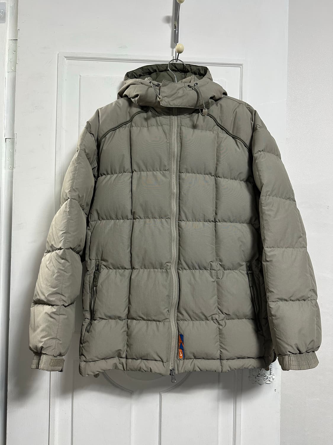 나이키 올드스쿨 패딩 상품이미지1