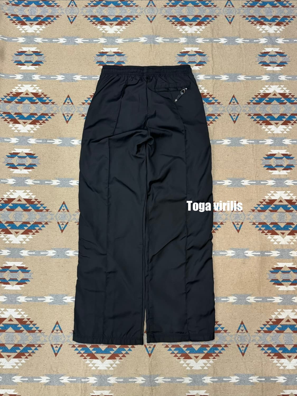 [46][M] 토가 비릴리스 나일론 OX 팬츠 블랙 상품이미지1