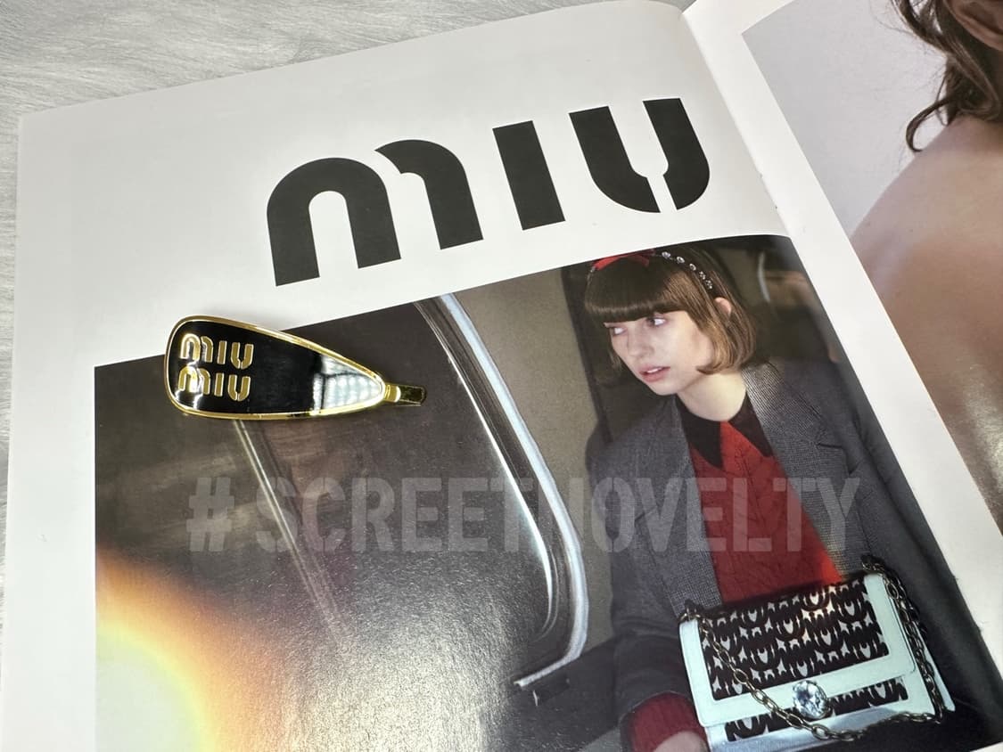 미우미우 헤어핀 블랙 (1ps) 상품이미지3