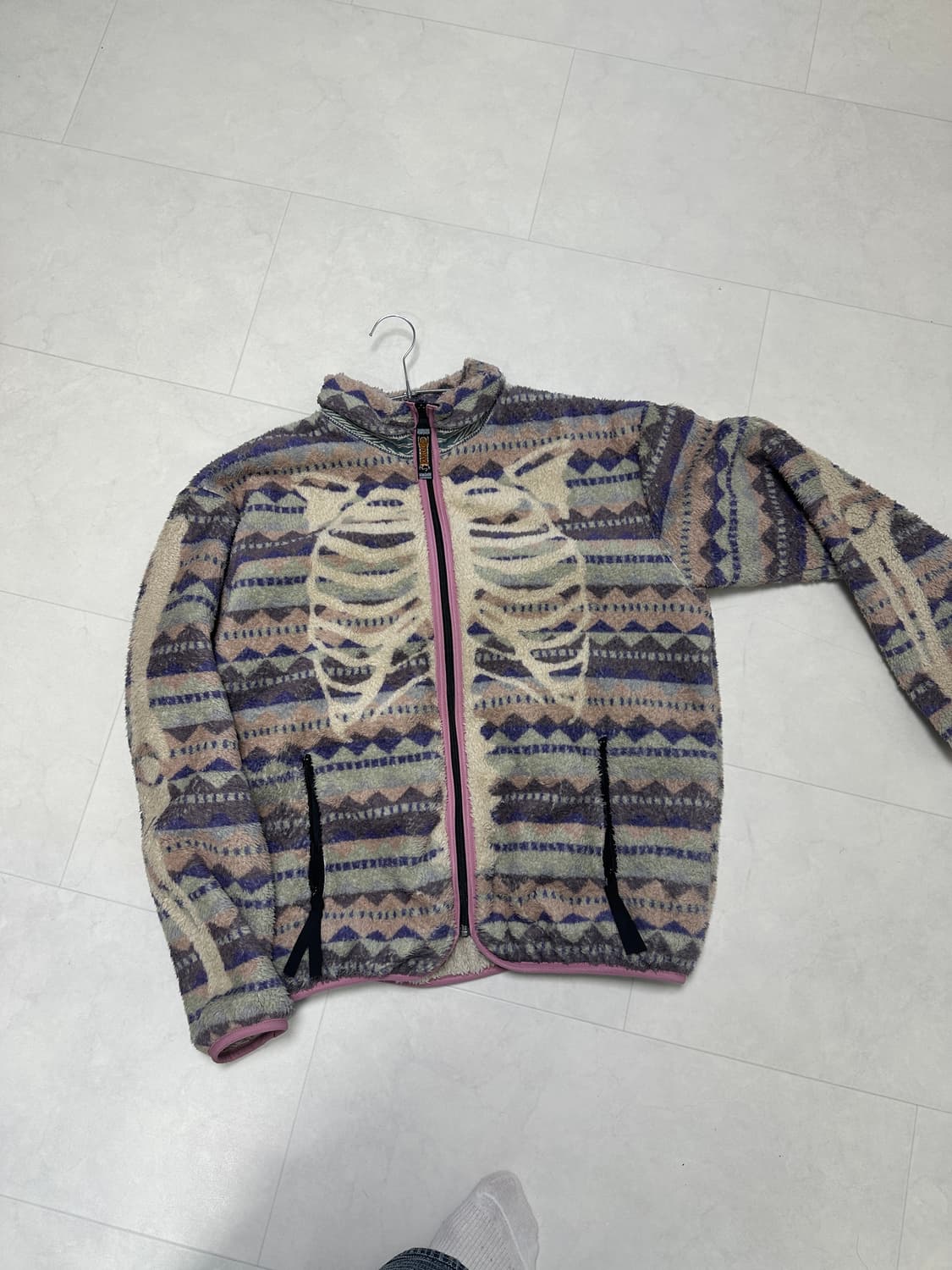 캐피탈 본 후리스 플리스 퍼플 팝니다 상품이미지1