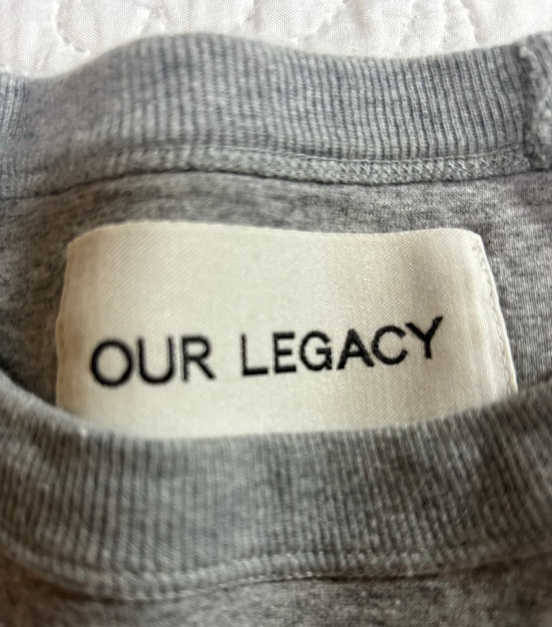 아워레가시 로우컷 롱슬리브 상품이미지2