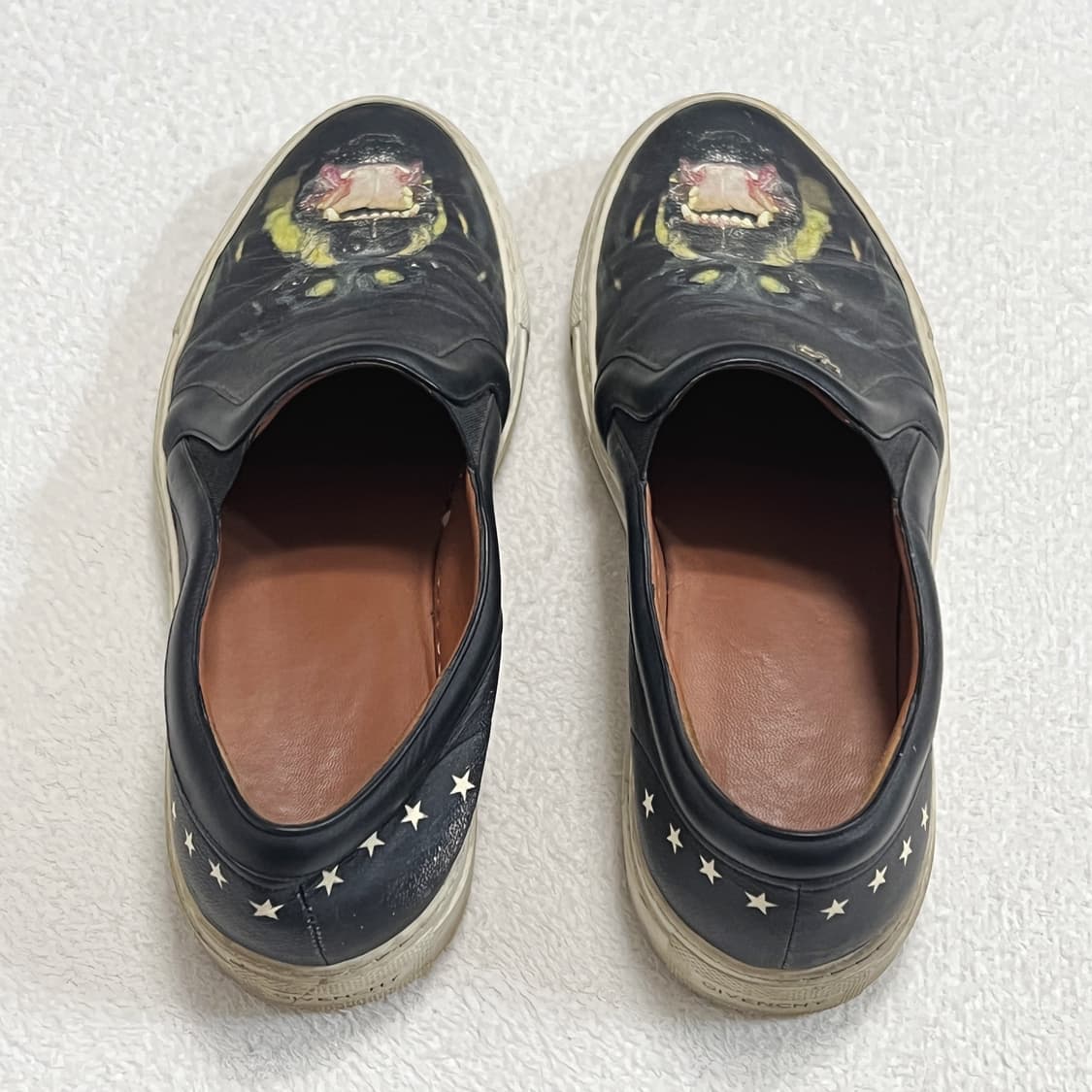 지방시 로트와일러 슬립온 상품이미지2