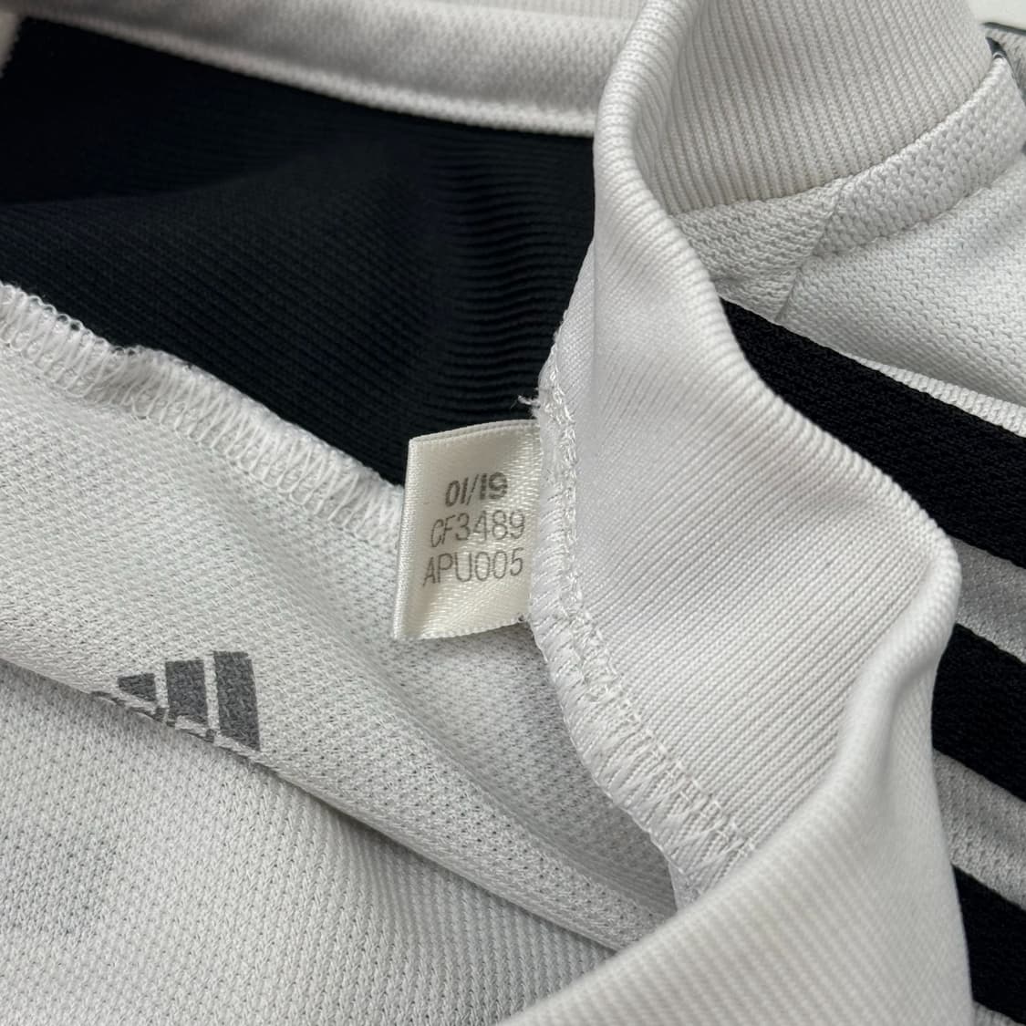 18-19 유벤투스 홈 No.10 파울로 디발라 상품이미지9