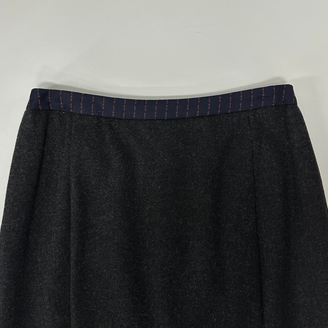 에트로 스펠 로고 울캐시미어 스커트 상품이미지2