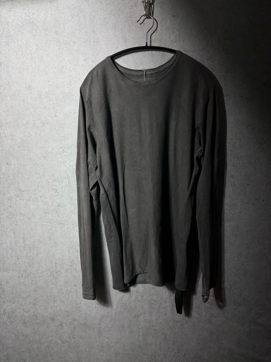 아이작 셀렘 레더패치 롱슬리브 상품이미지2