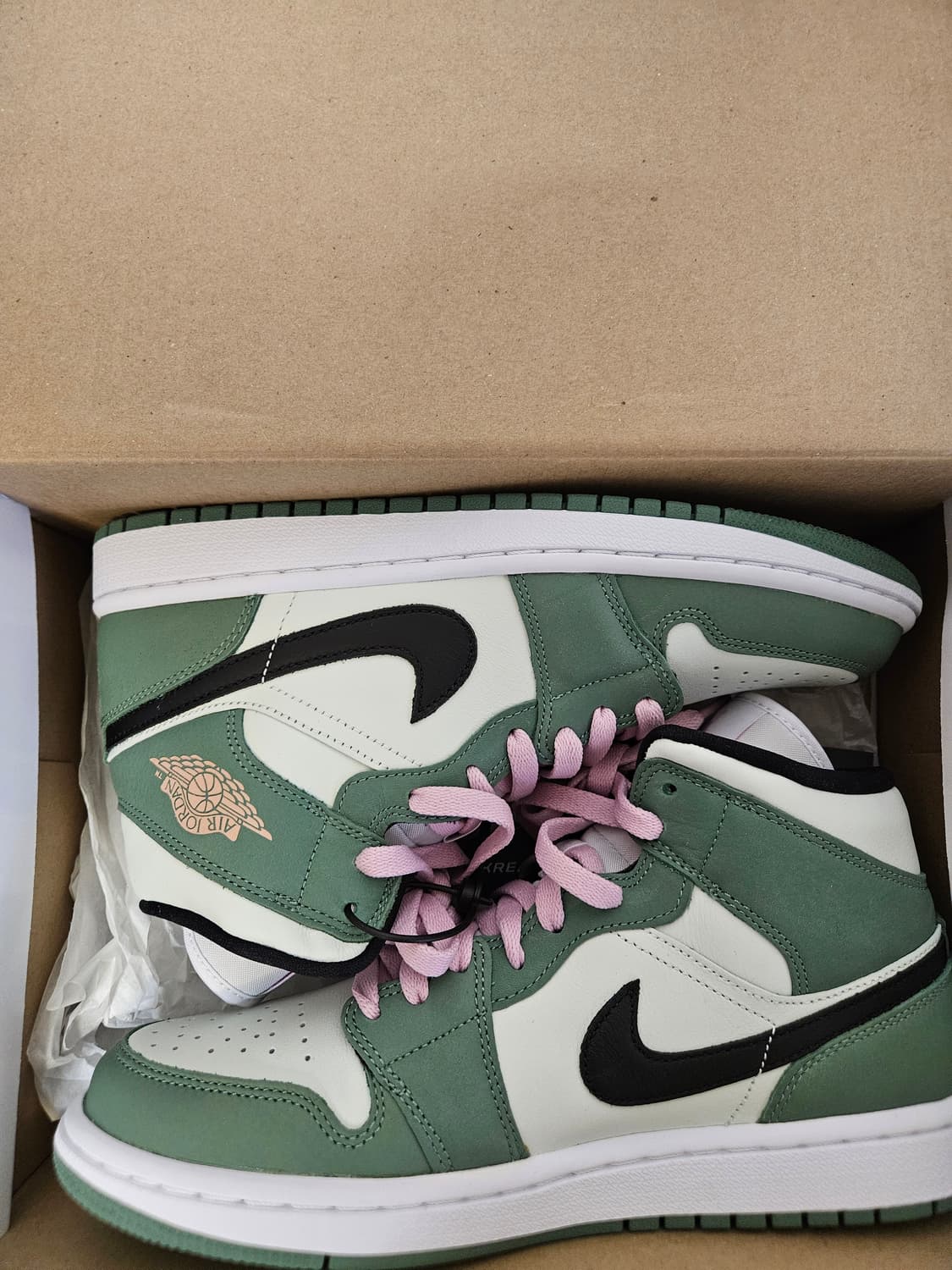 조던 1 미드 se 더치 그린 w265 상품이미지1