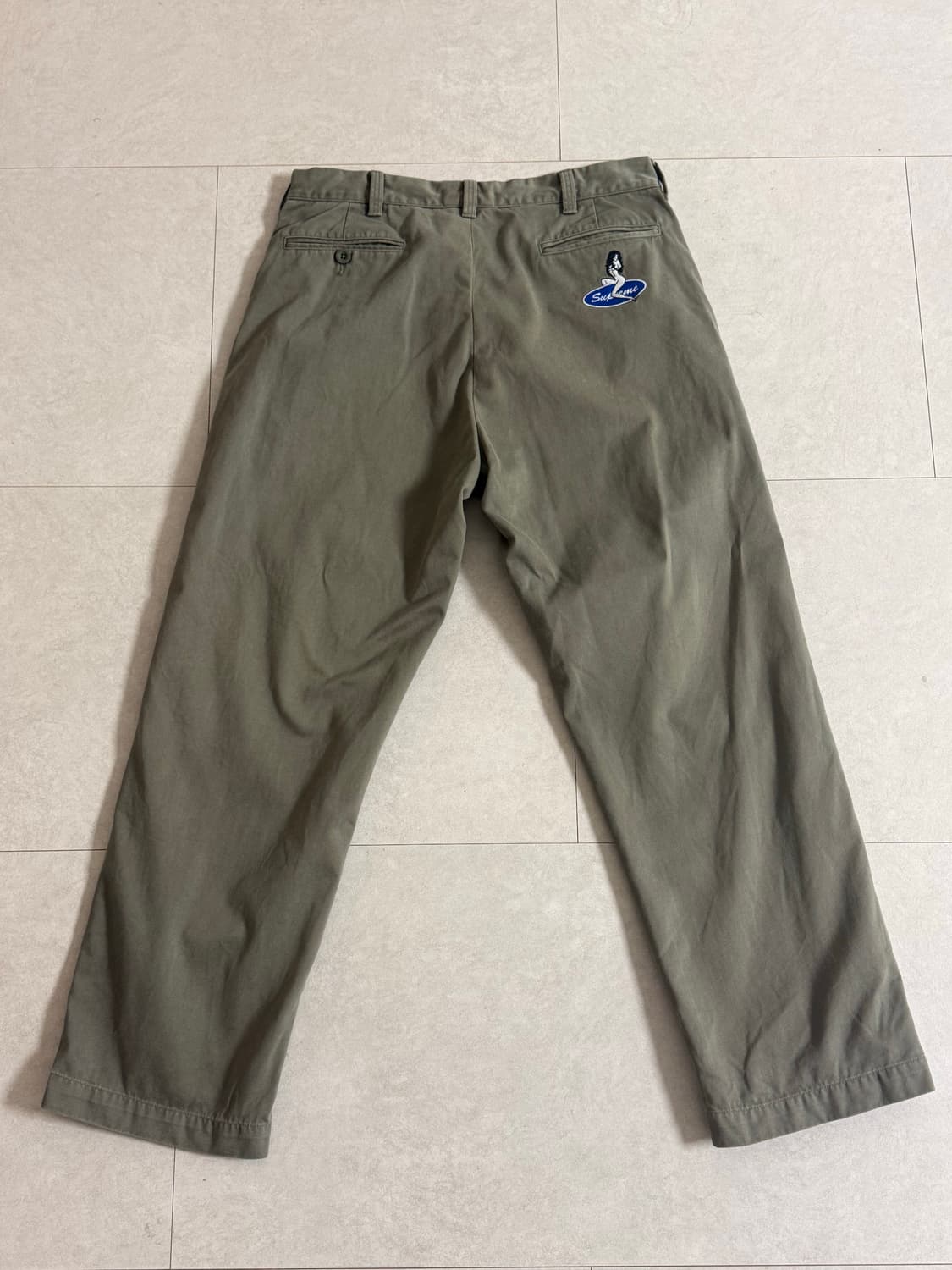 (32) 슈프림 핀업걸 치노팬츠 올리브 상품이미지3