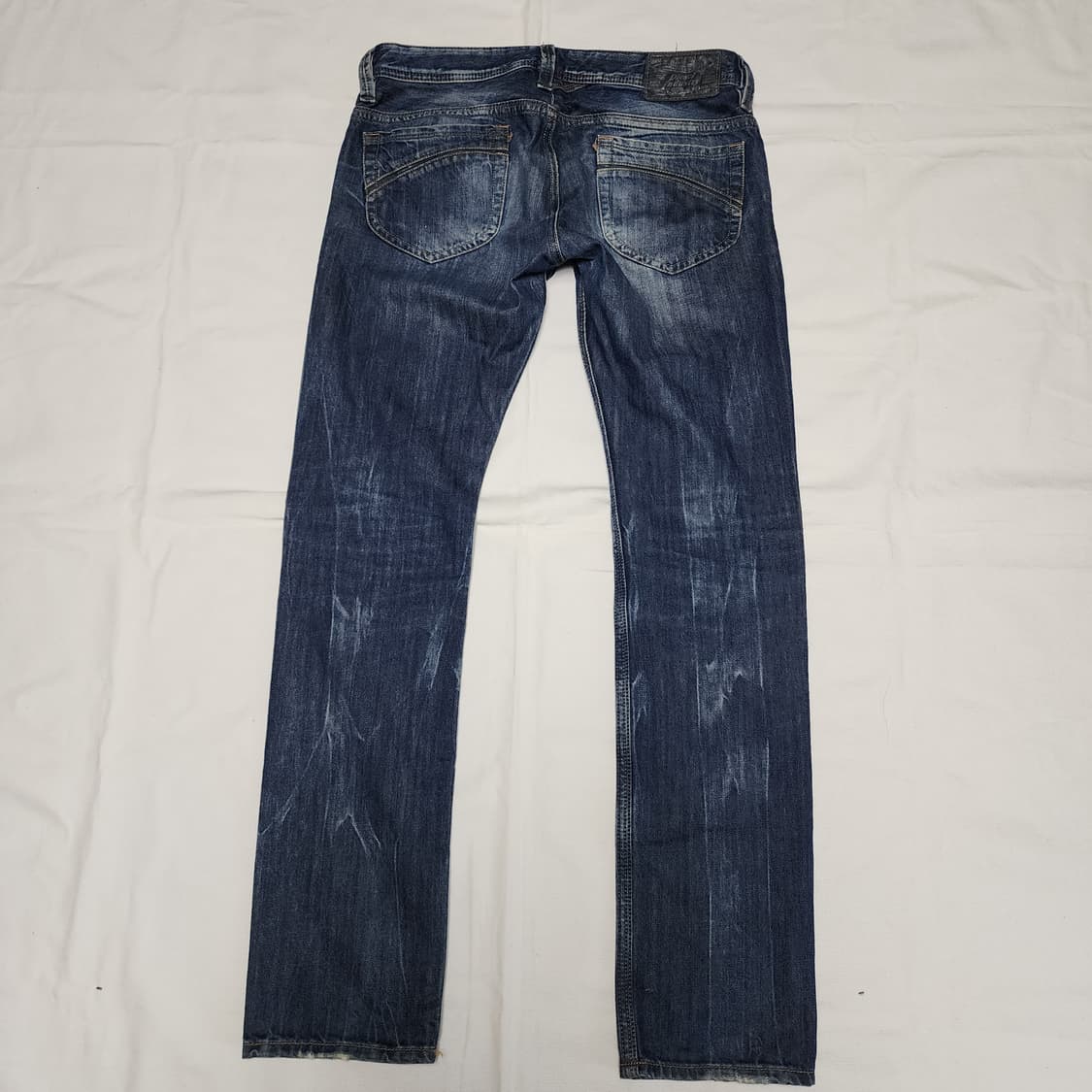 디젤 THANAZ 워싱 디스트로이드 팬츠 상품이미지3