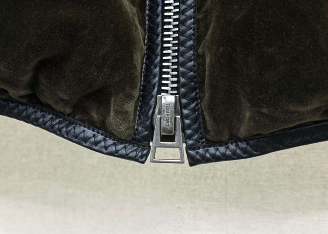 톰포드 레더 트리밍 벨벳 구스 다운 자켓 상품이미지6