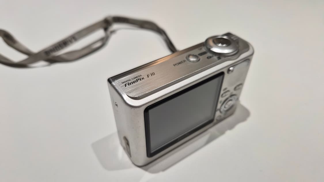 작례O 유튜버 유정 카메라 후지필름 파인픽스 f10 디지털카메라 디카 상품이미지8
