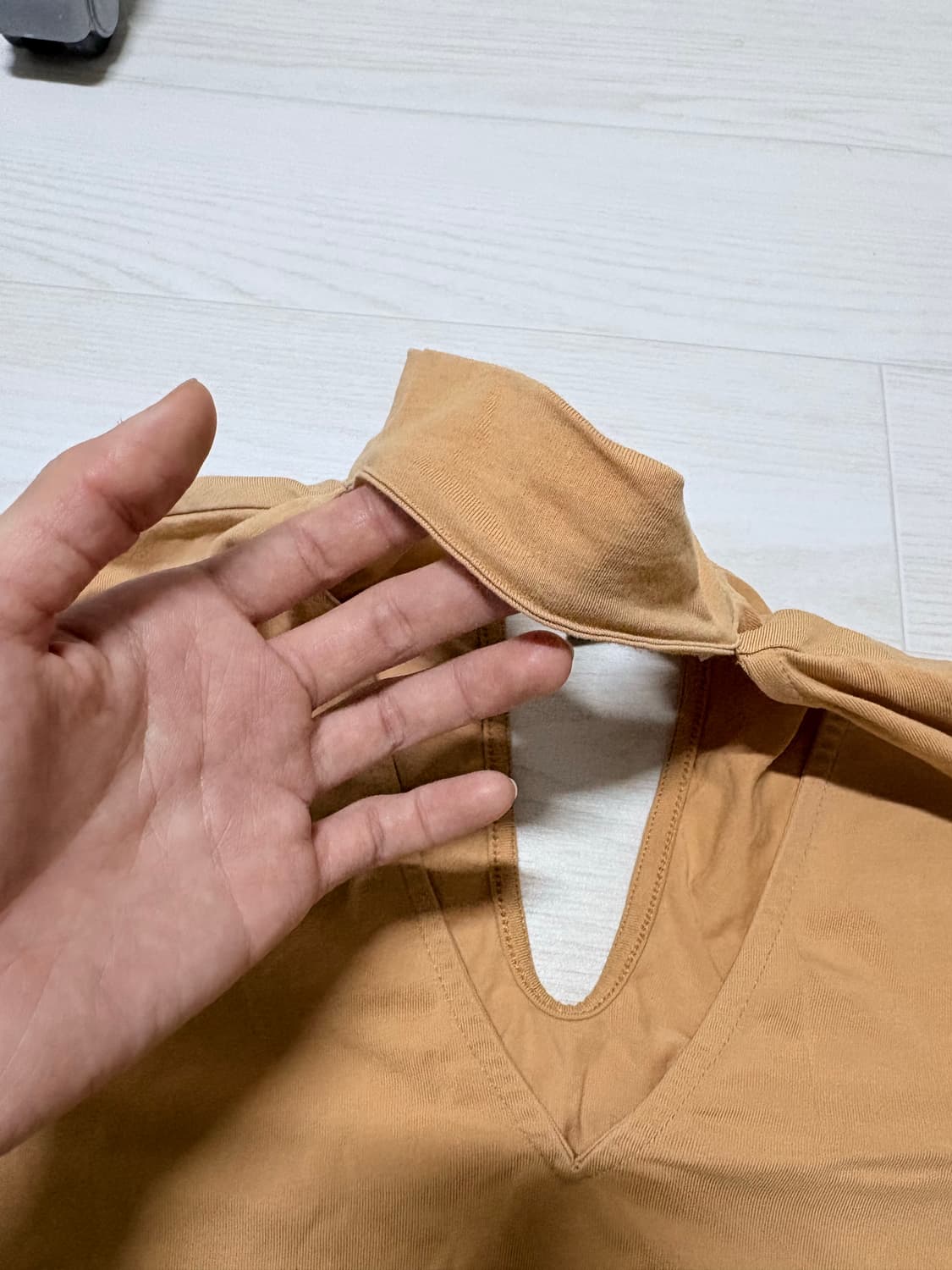 H&M 머스타드색 긴팔 티셔츠 L 상품이미지3