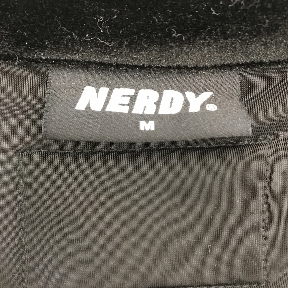 널디 NERDY 벨벳 트랙탑 블랙 [M] 상품이미지5