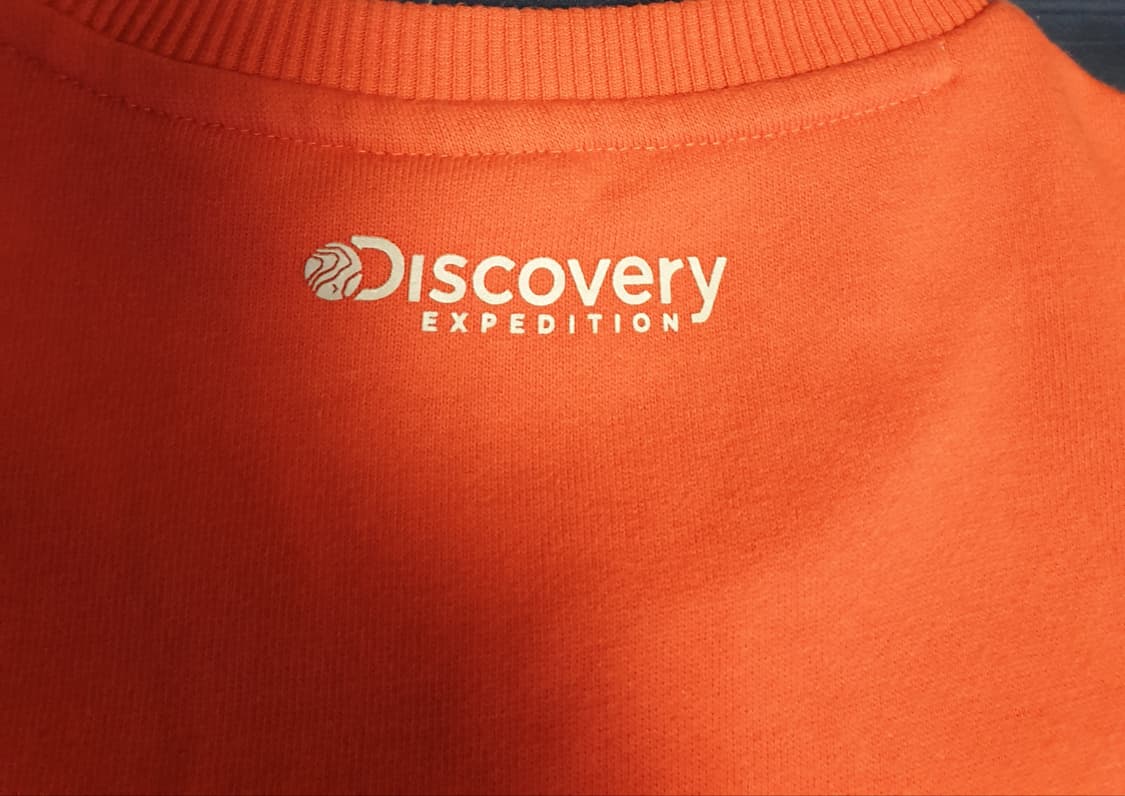 디스커버리 볼륨로고 맨투맨 브릭오렌지 (90, 95) 상품이미지4