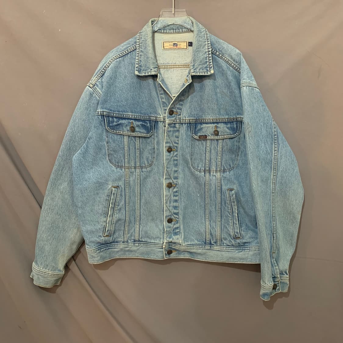 XL LEE 리 00s 빈티지 자수 워싱 데님 트러커 청자켓 상품이미지1