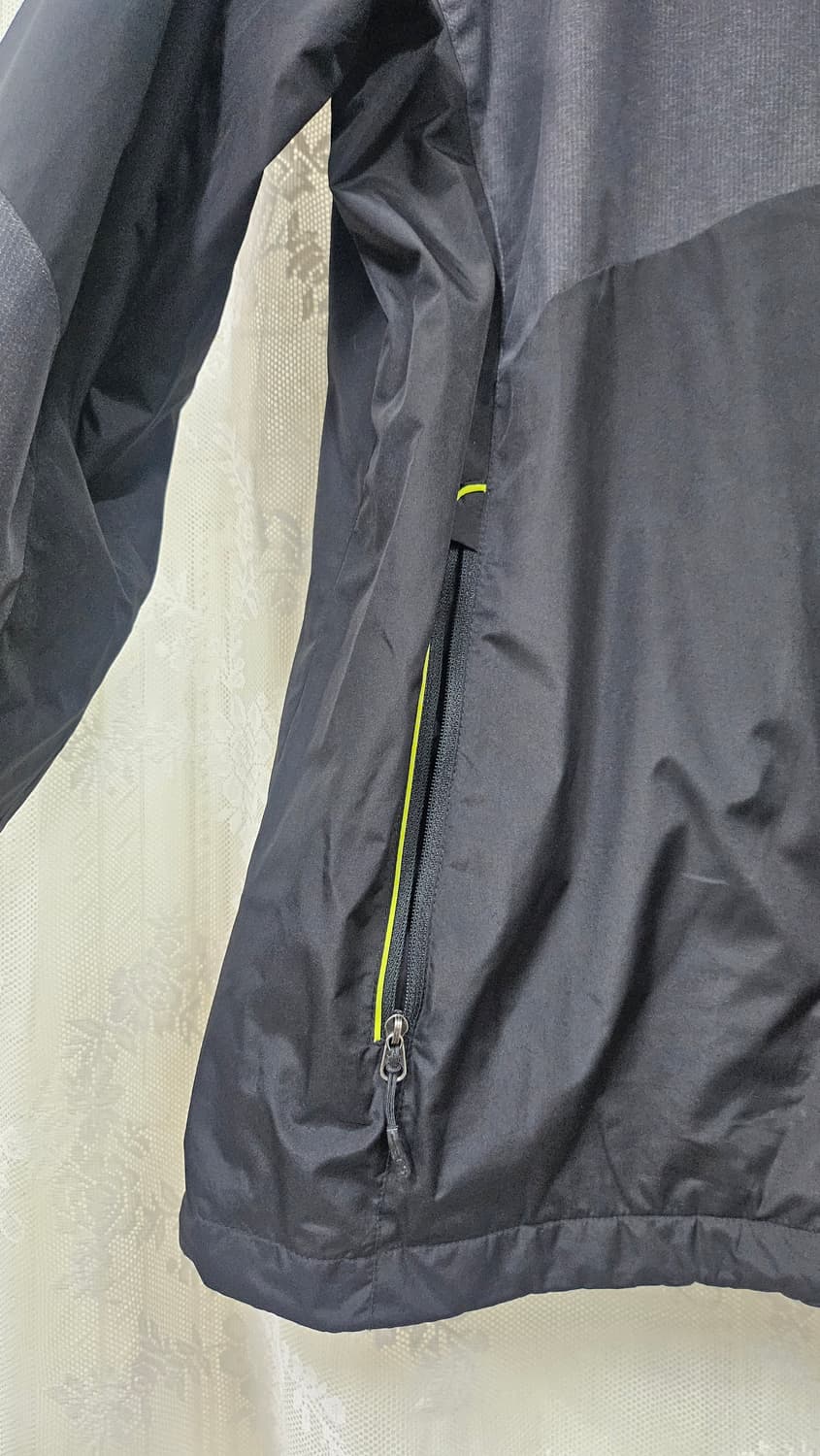 아이더   여성 바람막이  상품이미지6