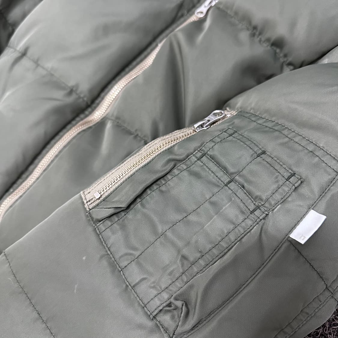 디스이즈네버댓 MA-1 다운 패딩 봄버 자켓 카키 S 상품이미지6