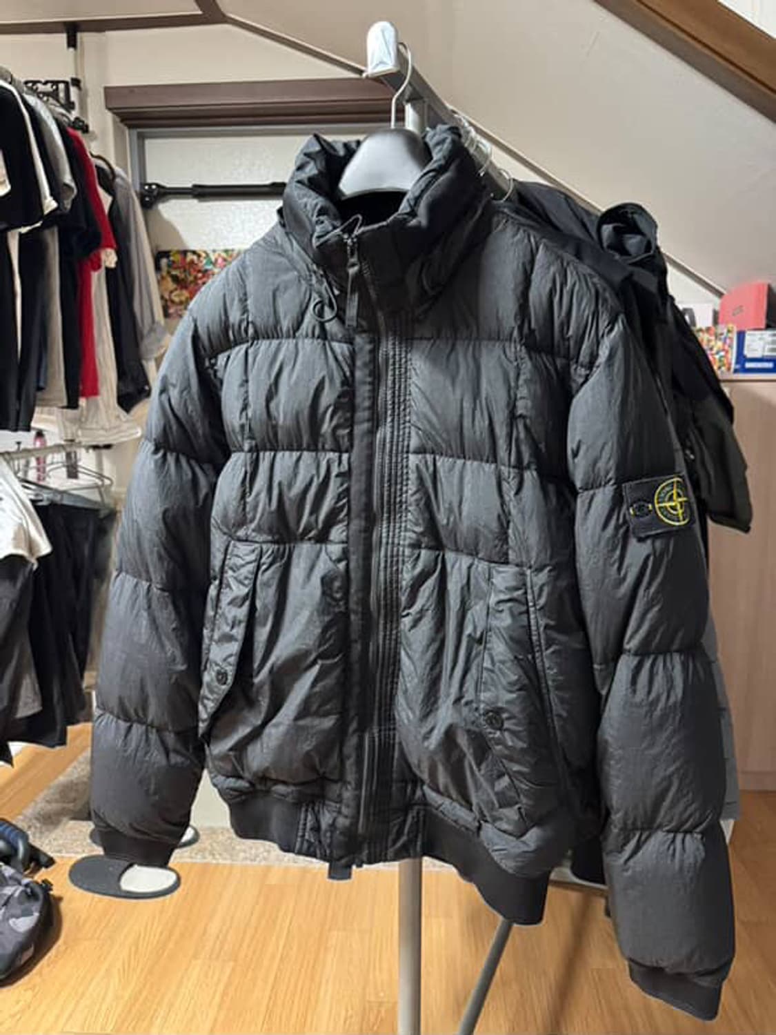 우원재 패딩 크링클랩스 17f /w 스톤아일랜드 m 상품이미지8