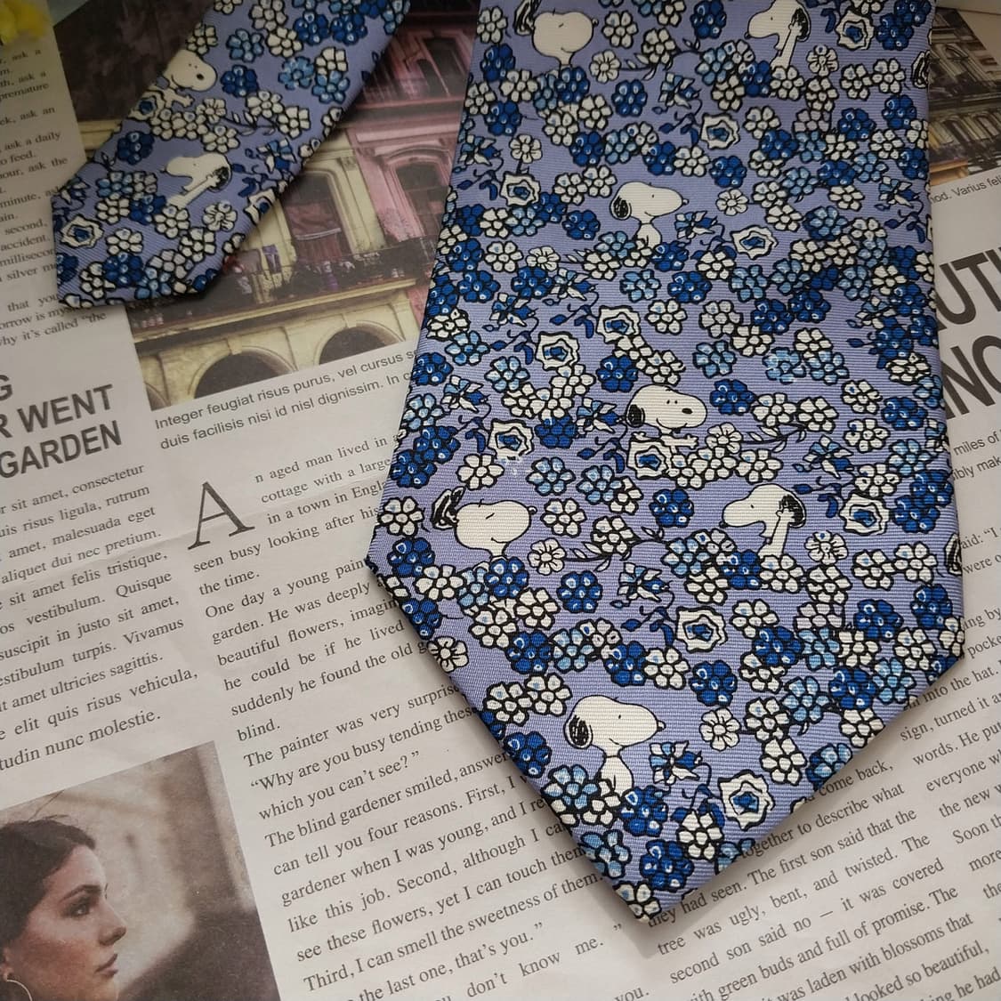 스누피 피넛츠 실크 블루 플라워 넥타이 9.7cm 새상품 K1309 
 상품이미지4