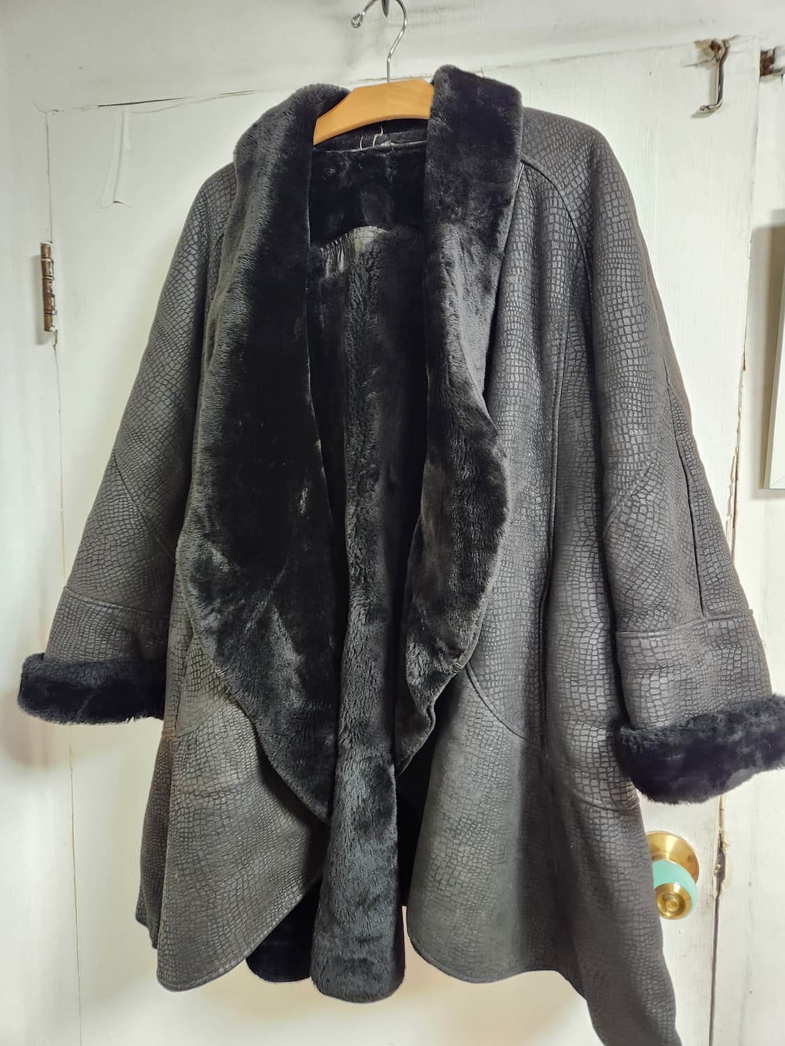 블랙 양털 무스탕  여성 77~88 상품이미지4